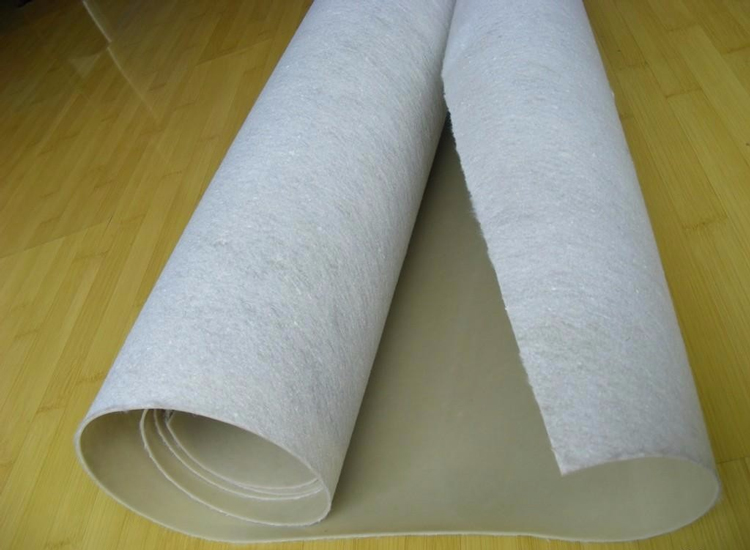 新族工貿(mào)復(fù)合土工膜